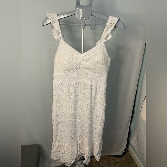 Lily Rose molded cup flutter sleeves eyelet midi dress‎ size large - Picture 1 of 11